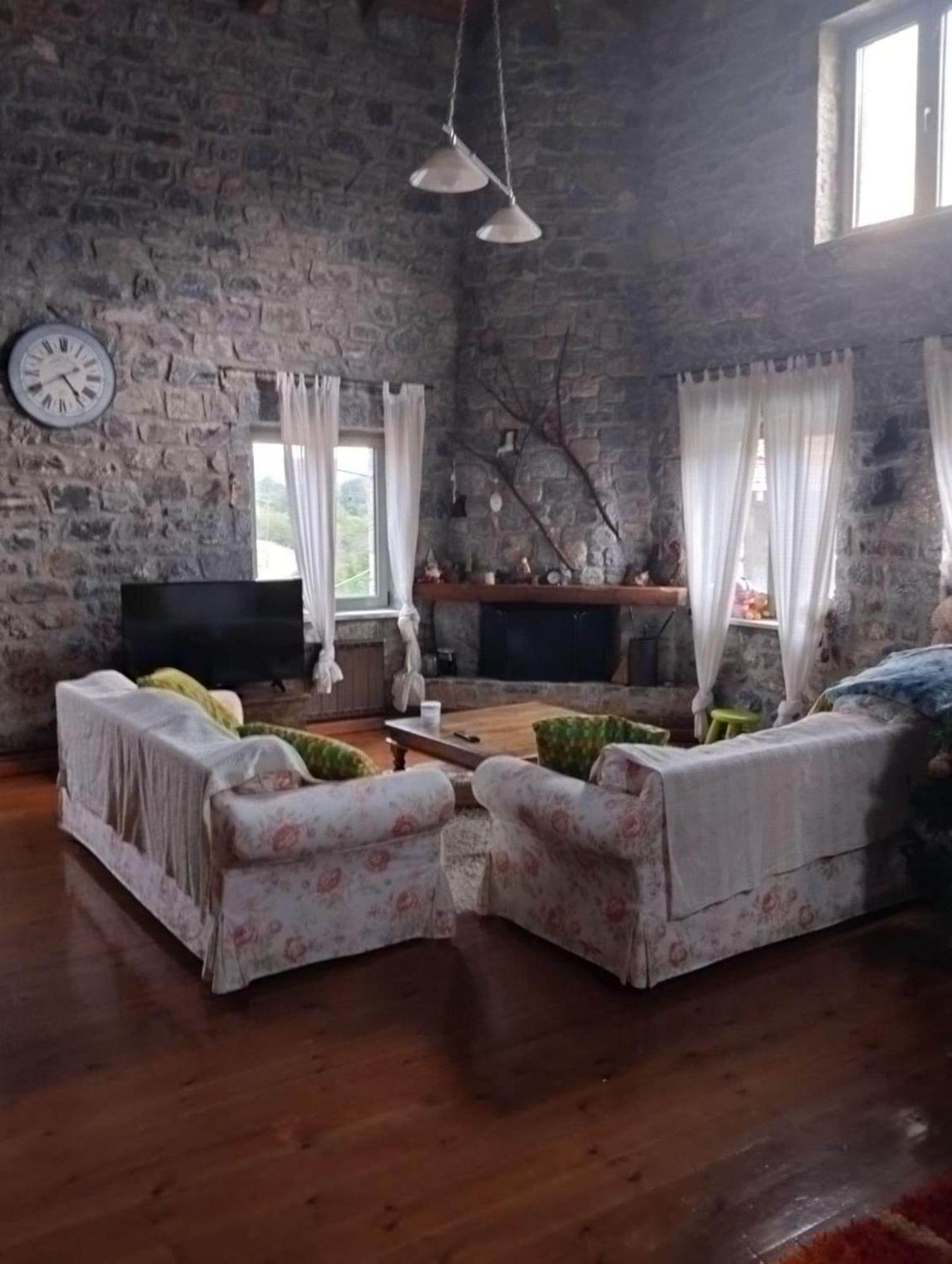 Apartament Vitina Number 5 Zewnętrze zdjęcie